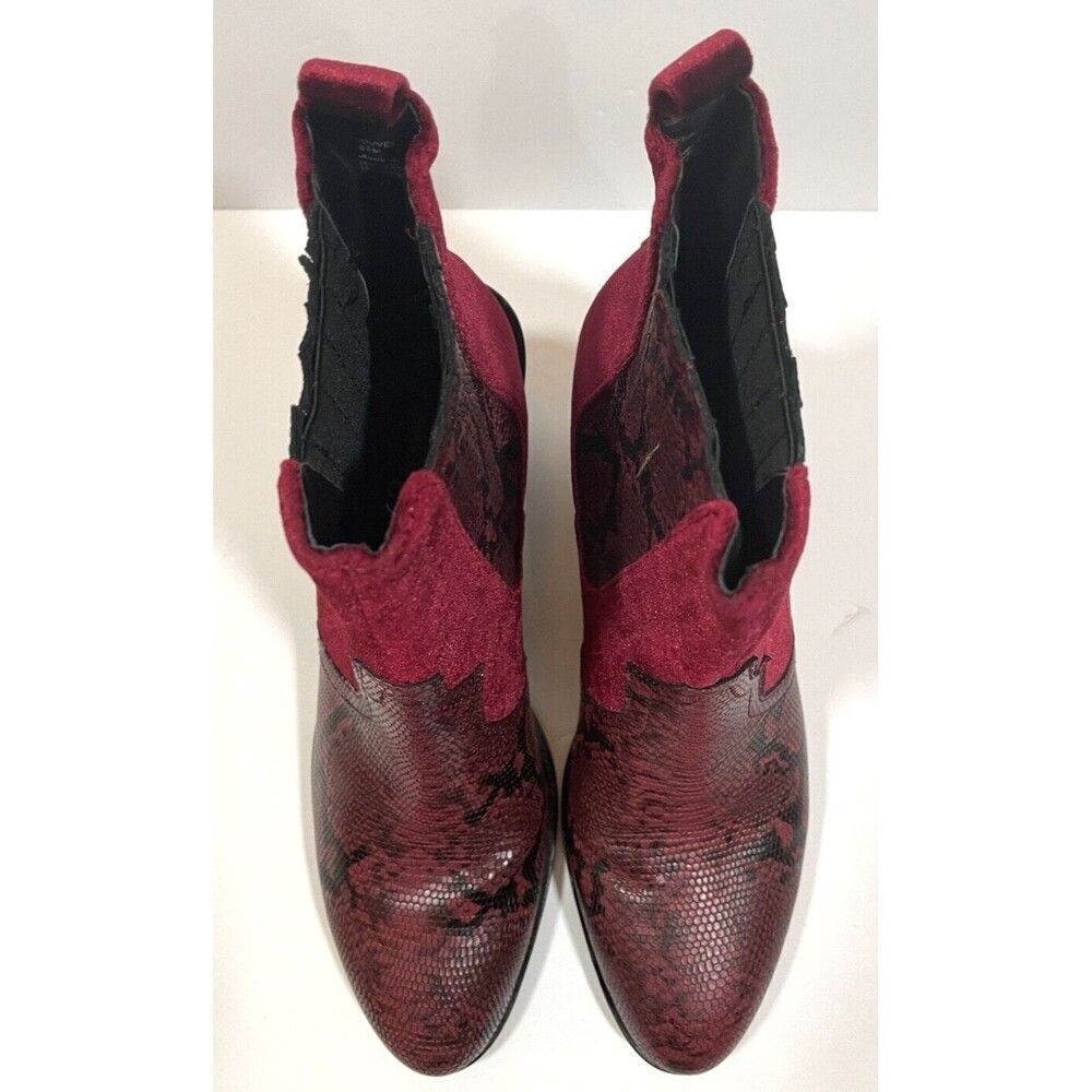 Donald J Pliner  Western Cowgirl Leather Rivver Red Snakeskin Booties 8.5